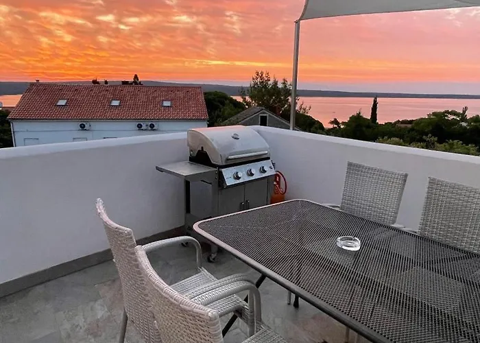 Kuca Nerezinka * Nerezine