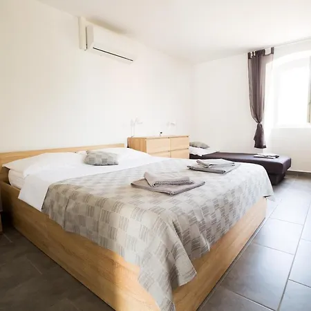 Kuca Nerezinka Apartmán *