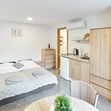 Apartamento Kuca Nerezinka Nerezine