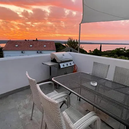 Kuca Nerezinka * Nerezine