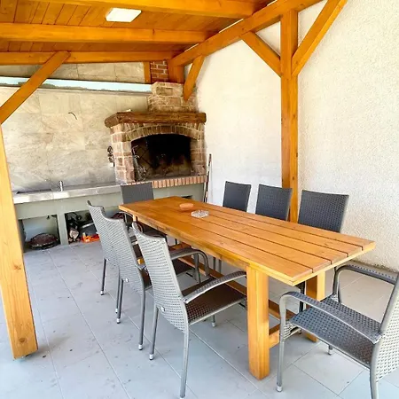 Apartmán Kuca Nerezinka *