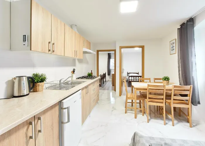 Kuca Nerezinka アパート ネレジネ