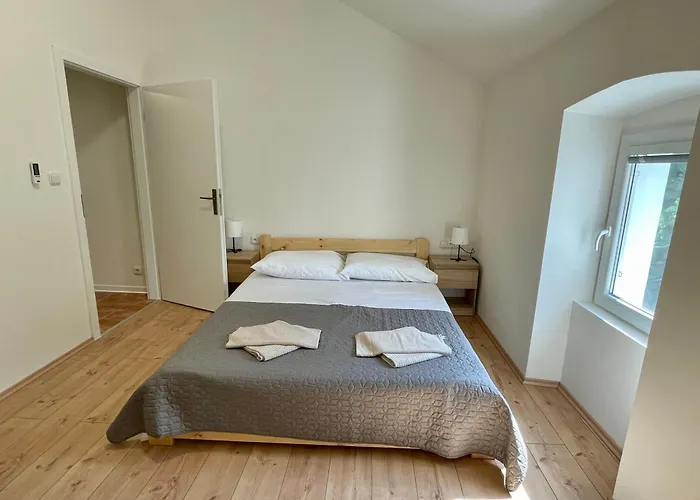 アパート Kuca Nerezinka ネレジネ